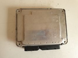 Audi A6 S6 C5 4B Sterownik / Moduł ECU 8E0907401D