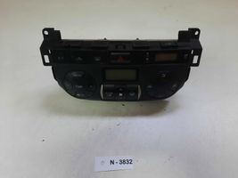 Toyota RAV 4 (XA20) Ilmastoinnin ohjainlaite 8401042030