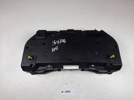 Toyota Avensis T270 Compteur de vitesse tableau de bord 8380005L50