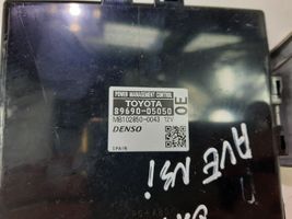Toyota Avensis T270 Centralina di gestione alimentazione 8969005050