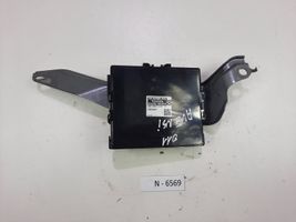 Toyota Avensis T270 Power management control unit 8969005050