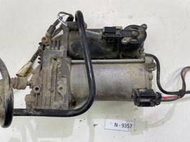 Land Rover Discovery 4 - LR4 Ilmajousituksen kompressoripumppu BH3219G525AA