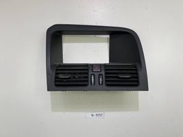 Volvo XC60 Dash center air vent grill 1284824