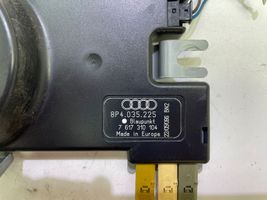 Audi A3 S3 8P Amplificateur d'antenne 8P4035225