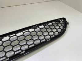 Volvo V60 Grille inférieure de pare-chocs avant 30795021