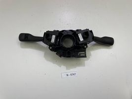 BMW X3 E83 Leva/interruttore dell’indicatore di direzione e tergicristallo 8379091