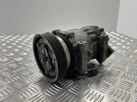 Nissan Qashqai Ilmastointilaitteen kompressorin pumppu (A/C) 926009865R