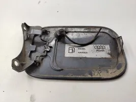 Audi A4 S4 B6 8E 8H Bouchon, volet de trappe de réservoir à carburant 