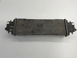 Opel Vivaro Chłodnica powietrza doładowującego / Intercooler 