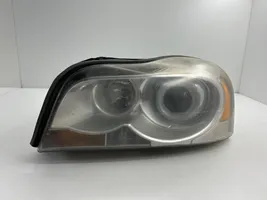 Volvo XC90 Lampa przednia 31111845