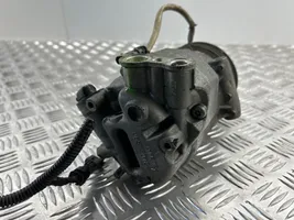 Opel Meriva B Air conditioning (A/C) compressor (pump) 20010710019