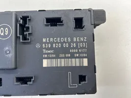 Mercedes-Benz Vito Viano W639 Unidad de control/módulo de la puerta 6398200026