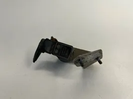 Mercedes-Benz E W211 Capteur de hauteur de suspension avant A0105427617