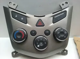 Chevrolet Aveo Module unité de contrôle climatisation 95164452