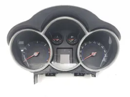 Chevrolet Cruze Compteur de vitesse tableau de bord 95472851