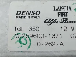 Fiat 500E Takalasinpyyhkimen moottori MS2596001371