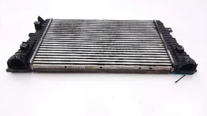 Opel Zafira B Starpdzesētāja radiators 13223395