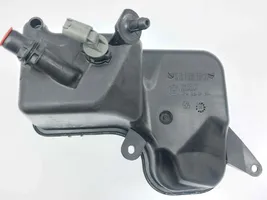 BMW X3 E83 Vaso di espansione carburante 1713780029301