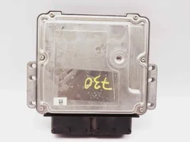 KIA Carens III Sterownik / Moduł ECU 0281032241