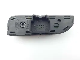 Ford Focus C-MAX Przycisk / Przełącznik ogrzewania szyby przedniej / czołowej AM5T18C621AC