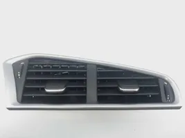 Citroen C4 Aircross Centrālais gaisa ventilācijas režģis 9676609977