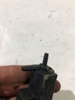 BMW 7 E38 Solenoidinis vožtuvas 1742712