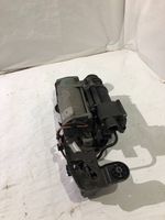 BMW X5 F15 Ilmajousituksen kompressoripumppu 4430200231