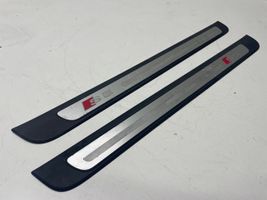 Audi S5 Front sill trim cover 8T8853374B