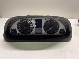 Mercedes-Benz CLK A209 C209 Geschwindigkeitsmesser Cockpit A1695404448