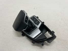 Audi A5 Drążek / Pokrętło zmiany biegów 8W2713111C