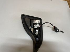 Opel Zafira C Lampy tylnej klapy bagażnika 39028598