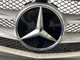 Mercedes-Benz C W205 Zderzak przedni A2058801804