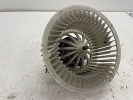 Skoda Fabia Mk3 (NJ) Ventola riscaldamento/ventilatore abitacolo 09B13916034