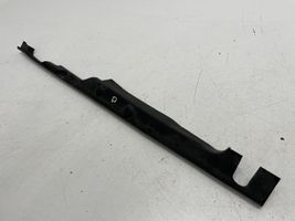 Audi A4 S4 B9 Kita variklio skyriaus detalė 8W0820582