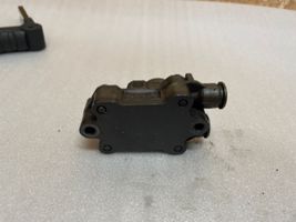 Mercedes-Benz E W210 Pompe à carburant A6110900250