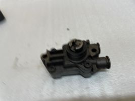 Mercedes-Benz E W210 Pompe à carburant A6110900350