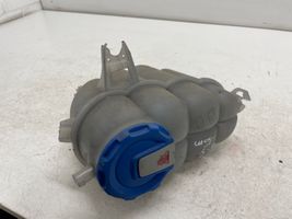 Audi A4 S4 B9 Vase d'expansion / réservoir de liquide de refroidissement 8W0121405F