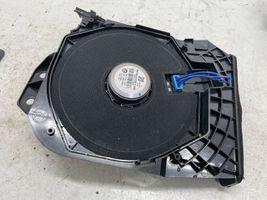 BMW 1 F20 F21 Subwoofer-bassokaiutin 9210148