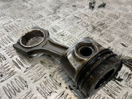 BMW 7 G11 G12 Piston with connecting rod 