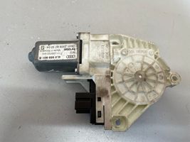 Audi Q7 4L Varikliukas priekinio langų pakėlėjo 4L0959801B