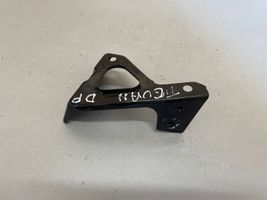 Volkswagen Tiguan Fender mounting bracket 