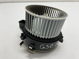 BMW 5 G30 G31 Ventola riscaldamento/ventilatore abitacolo 0130309507