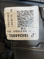 Audi Q2 - Etuoven verhoilu 81A867099