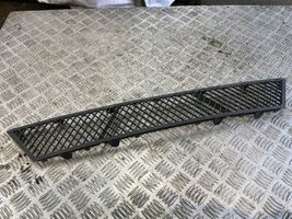 BMW 5 GT F07 Grille inférieure de pare-chocs avant 7200729