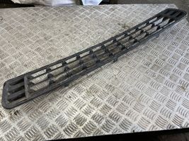 Mercedes-Benz C W204 Grille inférieure de pare-chocs avant A2048850023