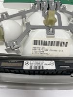 Mercedes-Benz R W251 Lampka podsufitki tylna A1715420123