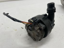 Mini Cooper Countryman F60 Pompe à eau de liquide de refroidissement 8679882