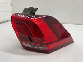 Volkswagen Tiguan Lampa tylna 5NA945096D