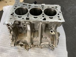 BMW 2 F46 Blok silnika B38A15A