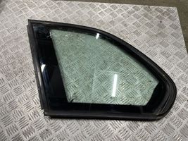 BMW X5 E53 Fenêtre latérale avant / vitre triangulaire 